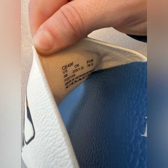 COACH CE496 Women's ULI SPORT SLIDE WITH STAMP CHALK SKY BLUE SHOE SIZE 5 - Picture 5 of 7